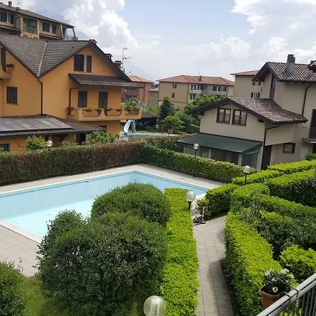 Giglio Il Maniero Domaso
