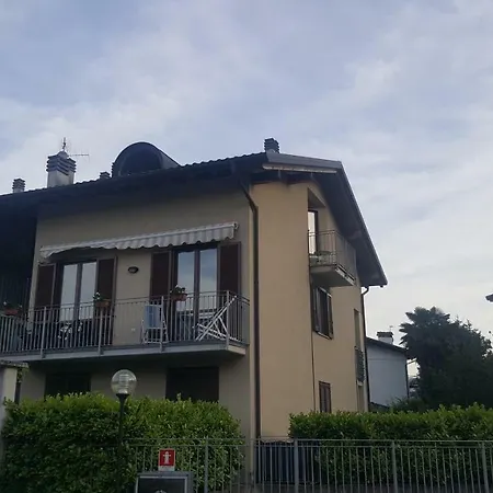 Giglio Il Maniero Domaso